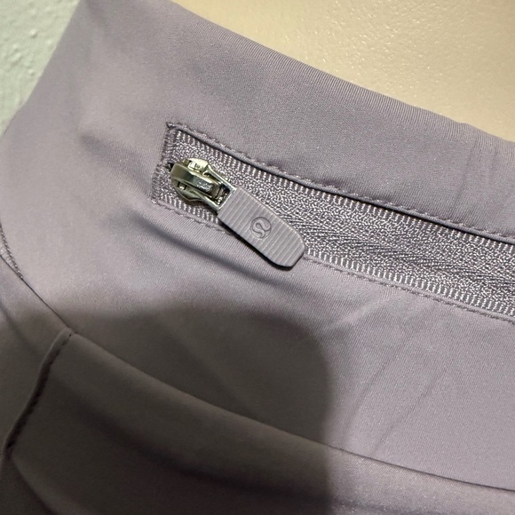 Lulumelon skirt size 6 new purple lilac color - Picture 4 of 7